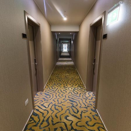 Nedei Hotel&Spa Transalpina Martinie エクステリア 写真