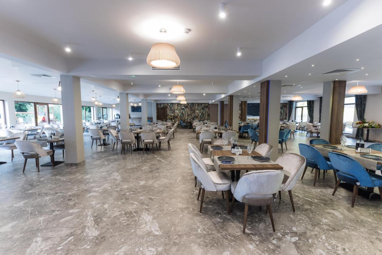 Nedei Hotel&Spa Transalpina Martinie エクステリア 写真