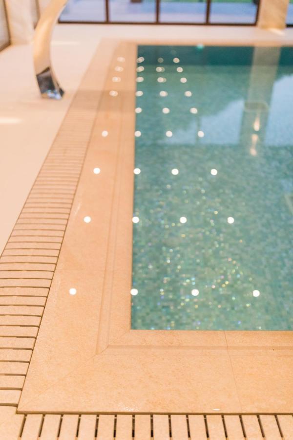 Nedei Hotel&Spa Transalpina Martinie エクステリア 写真