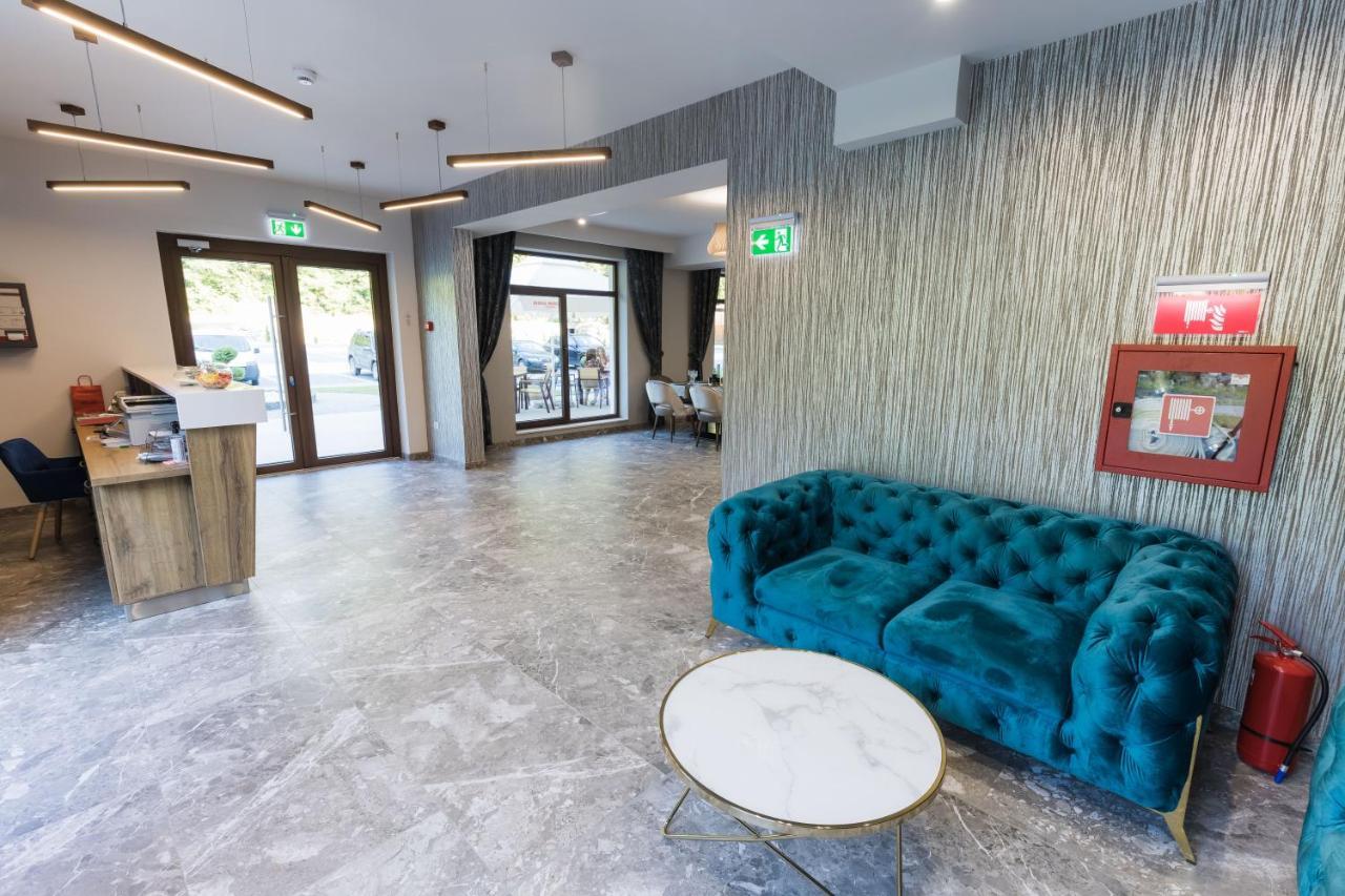Nedei Hotel&Spa Transalpina Martinie エクステリア 写真