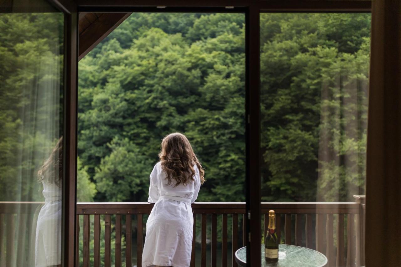 Nedei Hotel&Spa Transalpina Martinie エクステリア 写真