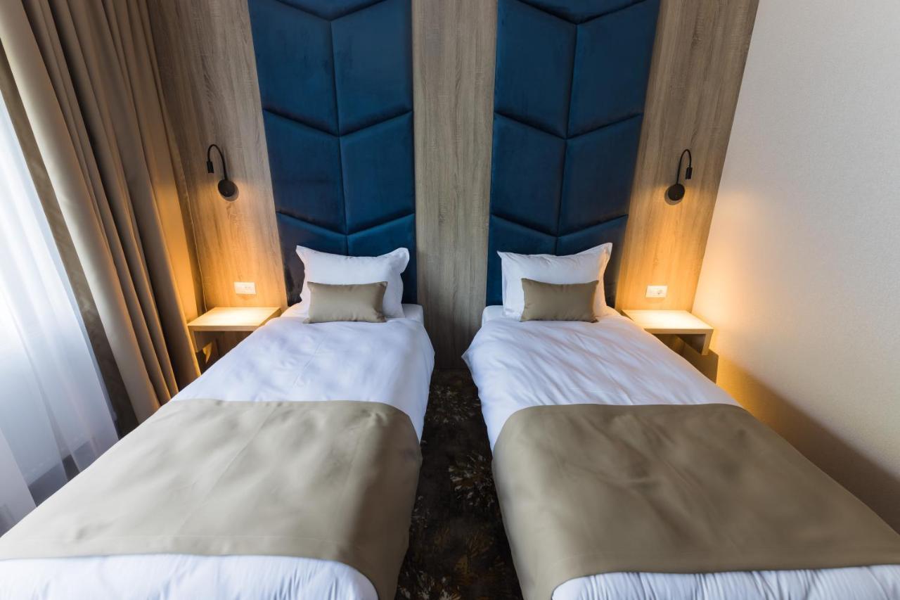 Nedei Hotel&Spa Transalpina Martinie エクステリア 写真