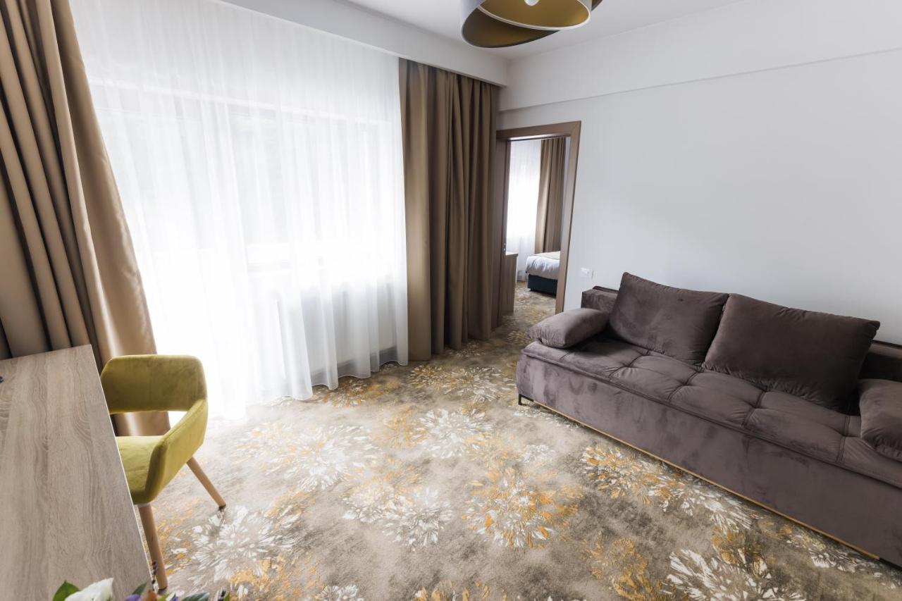Nedei Hotel&Spa Transalpina Martinie エクステリア 写真