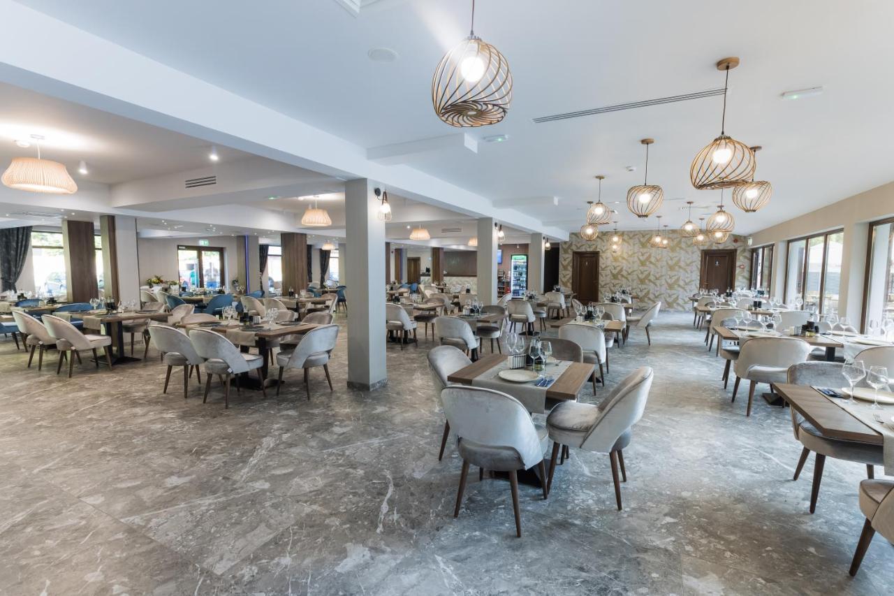 Nedei Hotel&Spa Transalpina Martinie エクステリア 写真